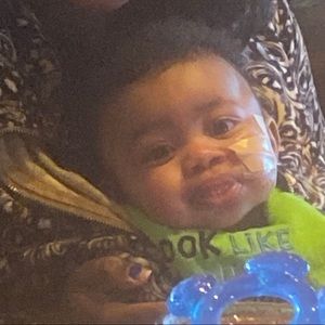 Meet your Posher, Holly